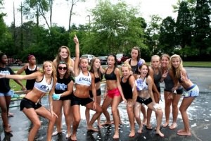 Cheerleader-Car-Wash.jpg